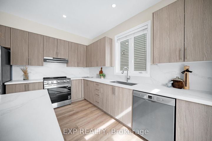 Photo 19 at 2522 Stone Cove Crescent, Nepean (Half Moon Bay), Ottawa