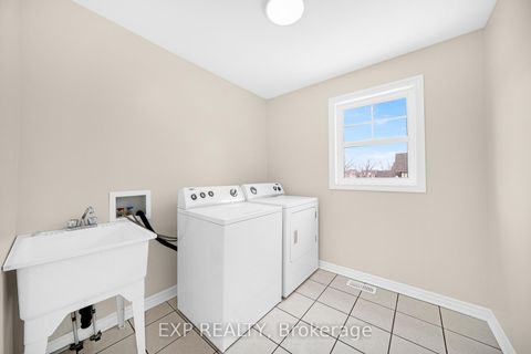 Photo 38 at 2522 Stone Cove Crescent, Nepean (Half Moon Bay), Ottawa