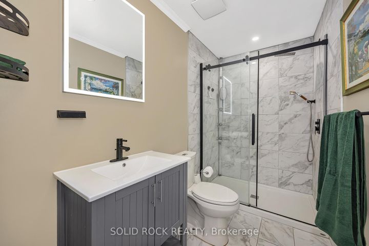 Photo 14 at 2 Newborough Crescent, Nepean (Barrhaven East), Ottawa