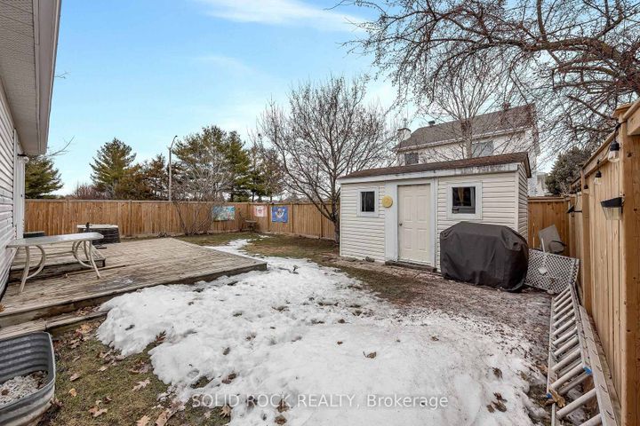Photo 26 at 2 Newborough Crescent, Nepean (Barrhaven East), Ottawa
