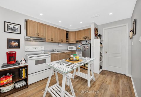 Photo 16 at 2 Newborough Crescent, Nepean (Barrhaven East), Ottawa