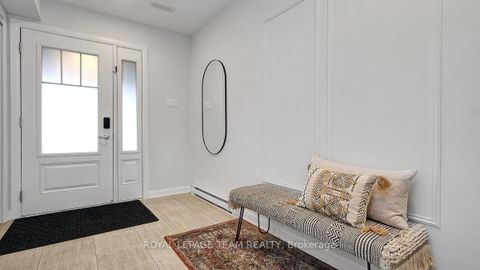 Photo 5 at 520 Aglish Mews, Nepean (Half Moon Bay), Ottawa