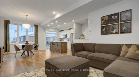 Photo 7 at 520 Aglish Mews, Nepean (Half Moon Bay), Ottawa