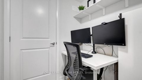 Photo 23 at 520 Aglish Mews, Nepean (Half Moon Bay), Ottawa