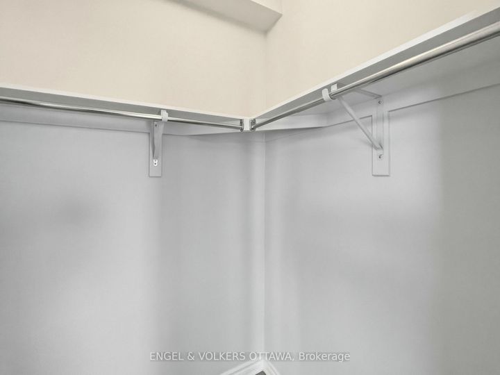 Photo 8 at 44 - 149 Anthracite Private, Nepean (Heritage Park), Ottawa