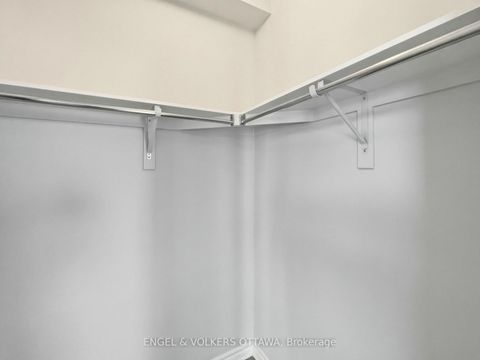 Photo 8 at 44 - 149 Anthracite Private, Nepean (Heritage Park), Ottawa