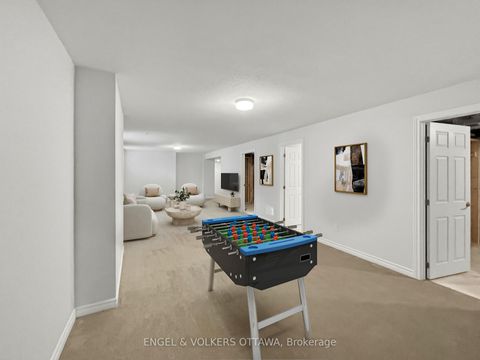 Photo 16 at 44 - 149 Anthracite Private, Nepean (Heritage Park), Ottawa