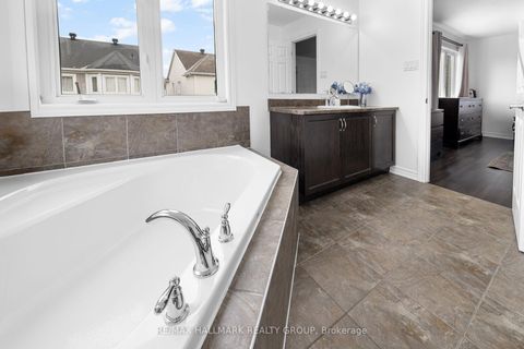 Photo 22 at 529 Dundonald Drive, Nepean (Half Moon Bay), Ottawa