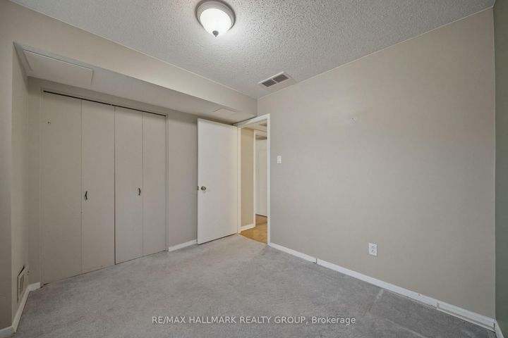 Photo 26 at 69 Woodmount Crescent, Nepean (Borden Farm/Stewart Farm/Carleton Heights/Parkwood Hills), Ottawa