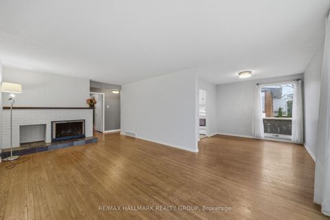 Photo 5 at 69 Woodmount Crescent, Nepean (Borden Farm/Stewart Farm/Carleton Heights/Parkwood Hills), Ottawa