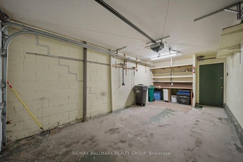 Photo 31 at 69 Woodmount Crescent, Nepean (Borden Farm/Stewart Farm/Carleton Heights/Parkwood Hills), Ottawa