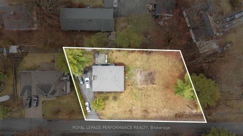 Photo 6 at 28 Myrle Avenue, Nepean (Crystal Bay/Rocky Point), Ottawa