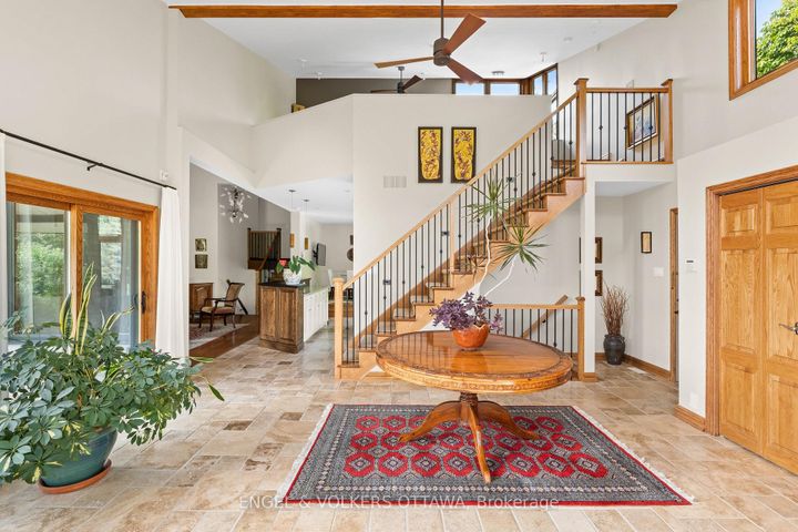 Photo 3 at 37 Revol Road, Nepean (Merivale Gardens), Ottawa