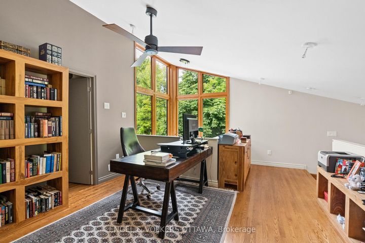 Photo 22 at 37 Revol Road, Nepean (Merivale Gardens), Ottawa