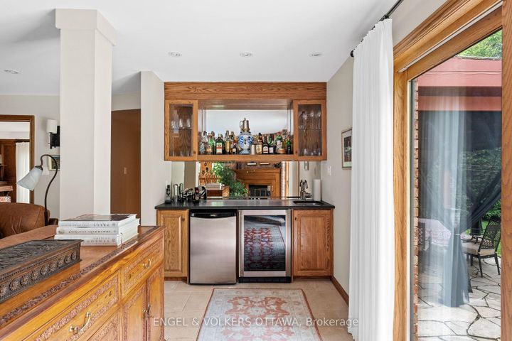 Photo 25 at 37 Revol Road, Nepean (Merivale Gardens), Ottawa