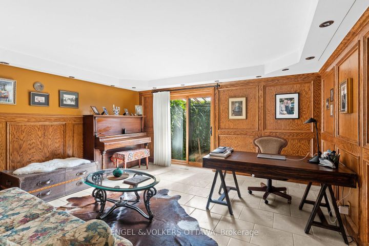 Photo 28 at 37 Revol Road, Nepean (Merivale Gardens), Ottawa