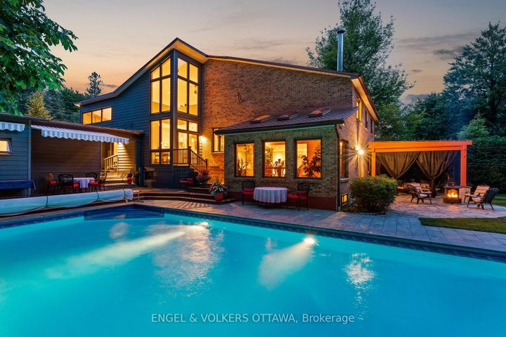 Photo 35 at 37 Revol Road, Nepean (Merivale Gardens), Ottawa