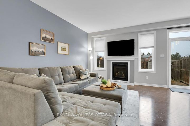 Photo 10 at 639 Via Mattino Way, Nepean (Longfields), Ottawa