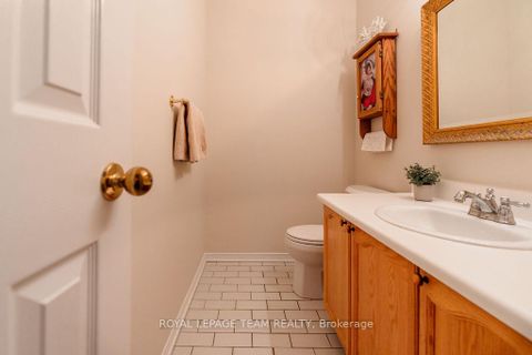 Photo 7 at 16 Pickwick Drive, Nepean (Cedargrove/Fraserdale), Ottawa