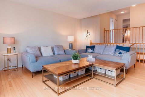 Photo 19 at 16 Pickwick Drive, Nepean (Cedargrove/Fraserdale), Ottawa