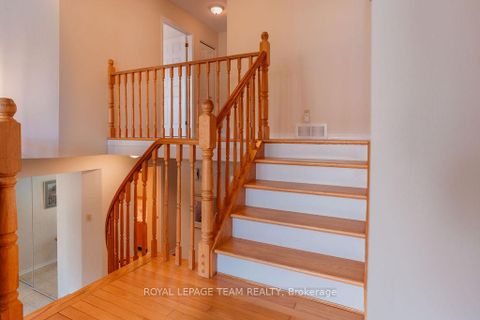 Photo 23 at 16 Pickwick Drive, Nepean (Cedargrove/Fraserdale), Ottawa