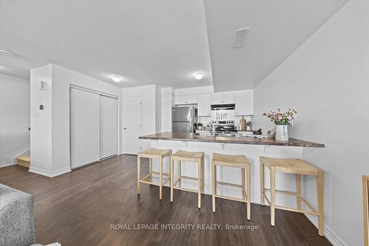 Photo 10 at 78 Lyrid Private, Nepean (Half Moon Bay), Ottawa