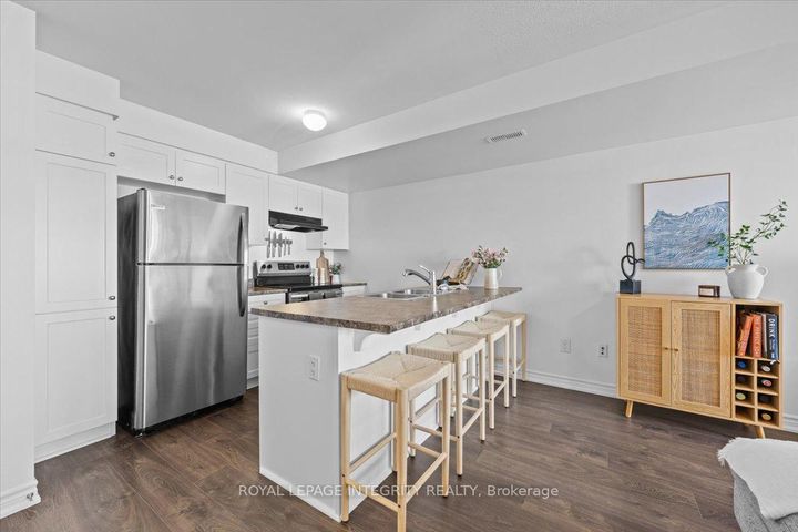 Photo 13 at 78 Lyrid Private, Nepean (Half Moon Bay), Ottawa