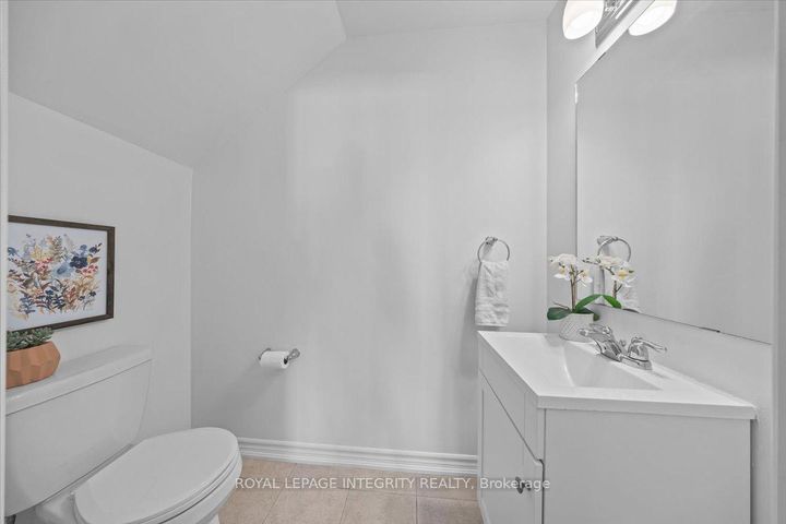 Photo 15 at 78 Lyrid Private, Nepean (Half Moon Bay), Ottawa