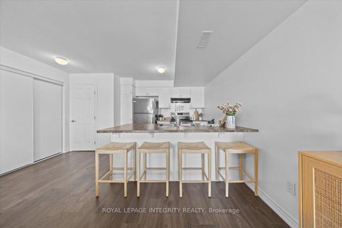 Photo 11 at 78 Lyrid Private, Nepean (Half Moon Bay), Ottawa