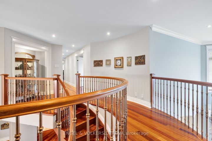 Photo 22 at 453 Rahul Crescent, Nepean (Mooneys Bay), Ottawa