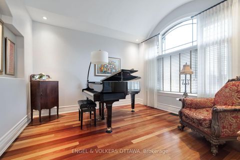 Photo 7 at 453 Rahul Crescent, Nepean (Mooneys Bay), Ottawa