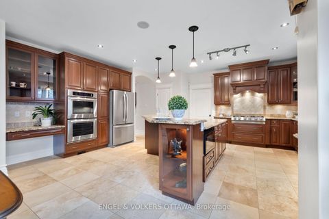 Photo 13 at 453 Rahul Crescent, Nepean (Mooneys Bay), Ottawa