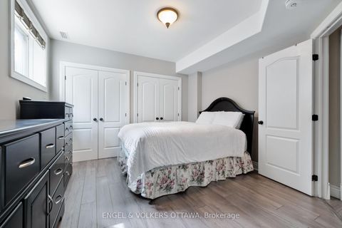 Photo 41 at 453 Rahul Crescent, Nepean (Mooneys Bay), Ottawa