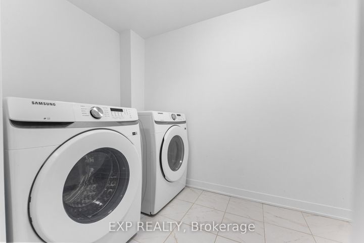 Photo 12 at 720 Hydrus Private, Nepean (Half Moon Bay), Ottawa