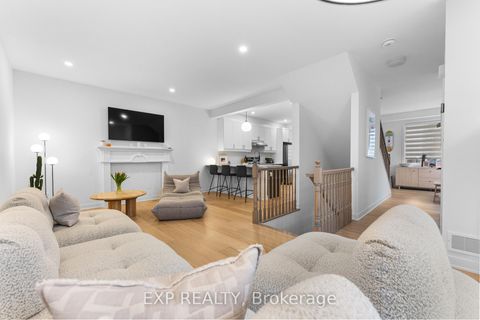 Photo 15 at 720 Hydrus Private, Nepean (Half Moon Bay), Ottawa