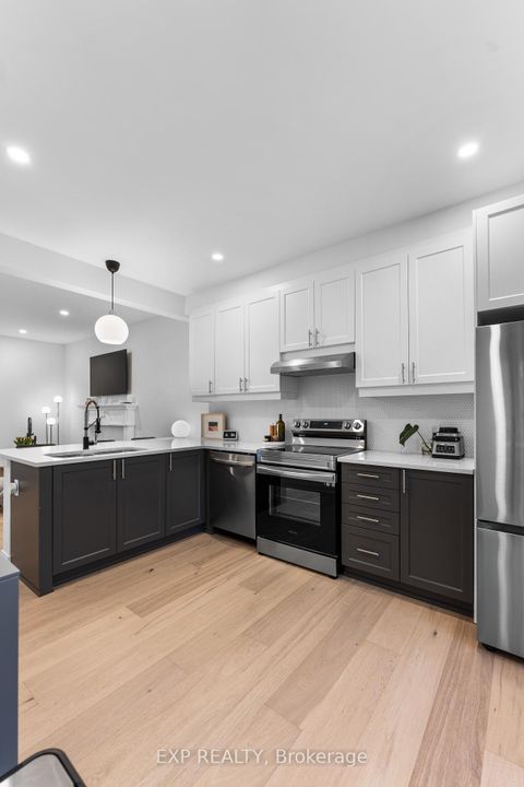 Photo 19 at 720 Hydrus Private, Nepean (Half Moon Bay), Ottawa