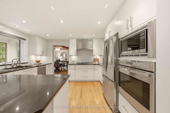 Photo 15 at 68 Beaver Ridge, Nepean (City View/Skyline/Fisher Heights/Parkwood Hills), Ottawa
