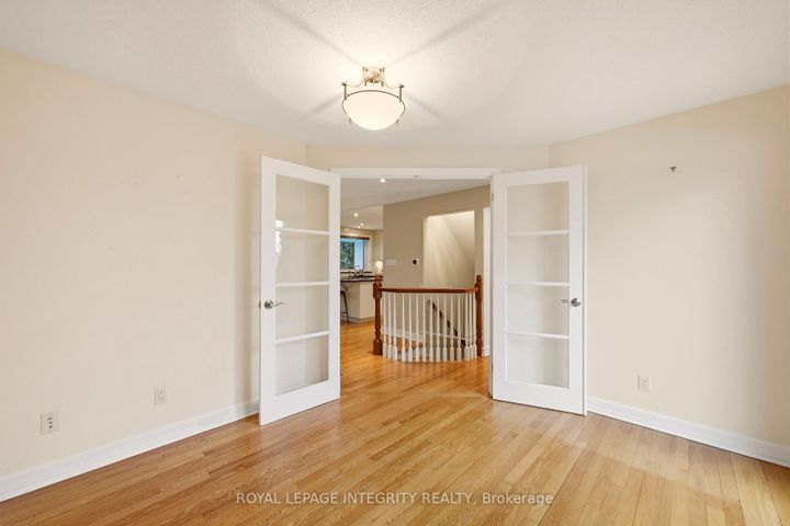 Photo 33 at 68 Beaver Ridge, Nepean (City View/Skyline/Fisher Heights/Parkwood Hills), Ottawa