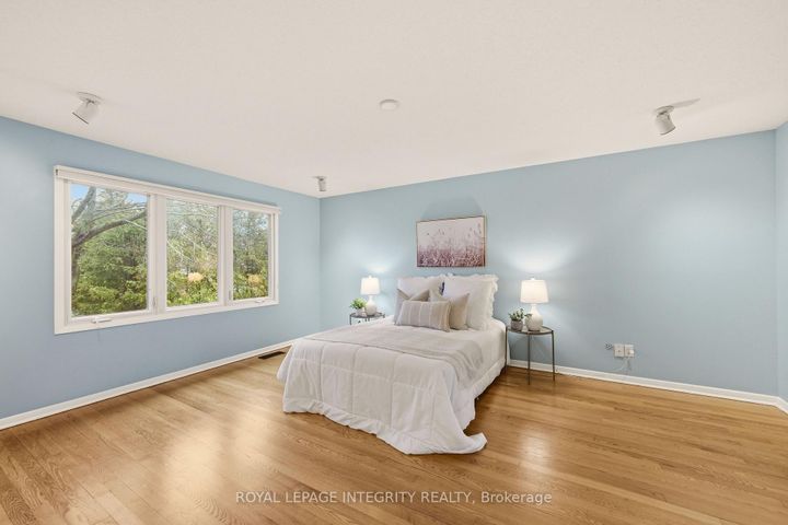 Photo 35 at 68 Beaver Ridge, Nepean (City View/Skyline/Fisher Heights/Parkwood Hills), Ottawa