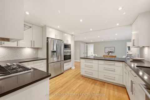 Photo 21 at 68 Beaver Ridge, Nepean (City View/Skyline/Fisher Heights/Parkwood Hills), Ottawa