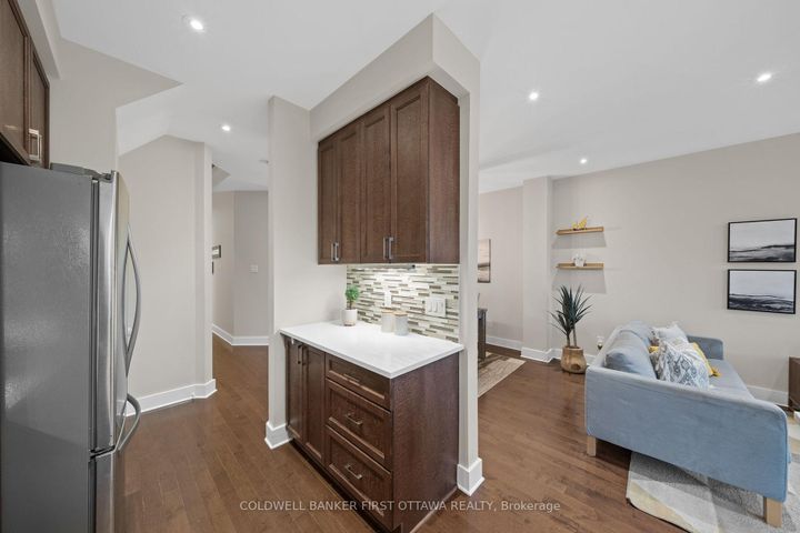 Photo 11 at 278 Fergus Crescent, Nepean (Cedargrove/Fraserdale), Ottawa