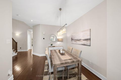 Photo 5 at 278 Fergus Crescent, Nepean (Cedargrove/Fraserdale), Ottawa