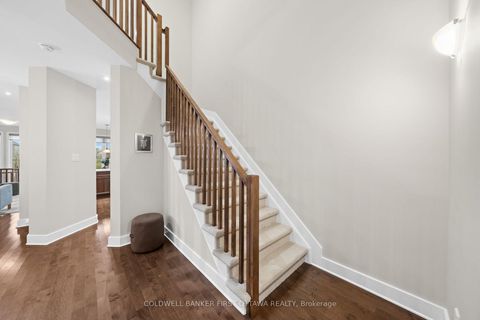 Photo 13 at 278 Fergus Crescent, Nepean (Cedargrove/Fraserdale), Ottawa