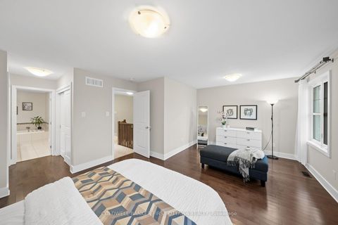 Photo 17 at 278 Fergus Crescent, Nepean (Cedargrove/Fraserdale), Ottawa
