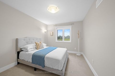 Photo 20 at 278 Fergus Crescent, Nepean (Cedargrove/Fraserdale), Ottawa