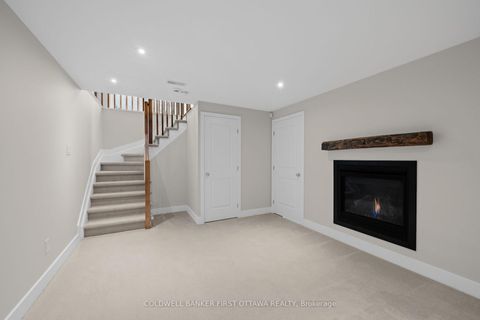 Photo 23 at 278 Fergus Crescent, Nepean (Cedargrove/Fraserdale), Ottawa