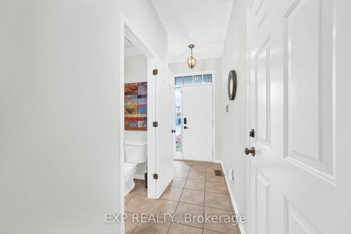 Photo 11 at 436 Claridge Drive, Nepean (Longfields), Ottawa