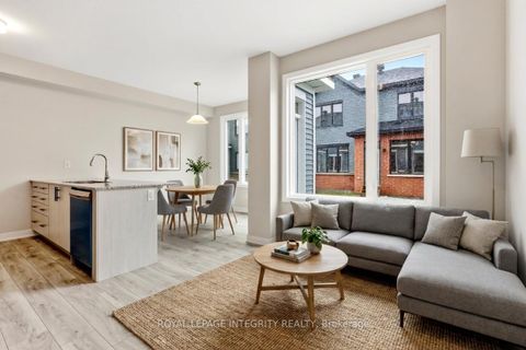 Photo 5 at 418 Les Emmerson Drive, Nepean (Heritage Park), Ottawa