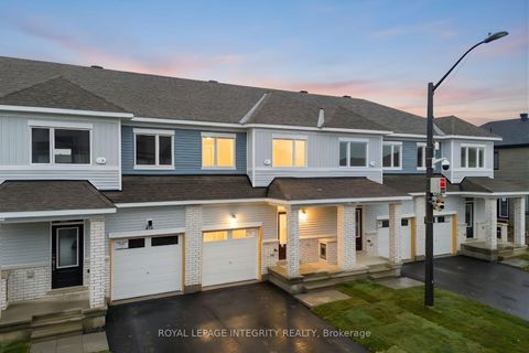 Photo 41 at 418 Les Emmerson Drive, Nepean (Heritage Park), Ottawa