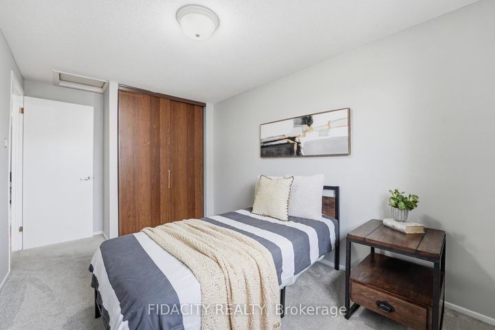 Photo 27 at 31 - 16 Glencoe Street, Nepean (Arlington Woods), Ottawa